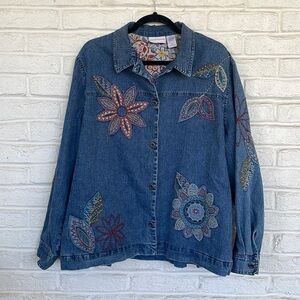 Embroidered Denim Vintage Jacket With Pockets (Can be worn oversized)